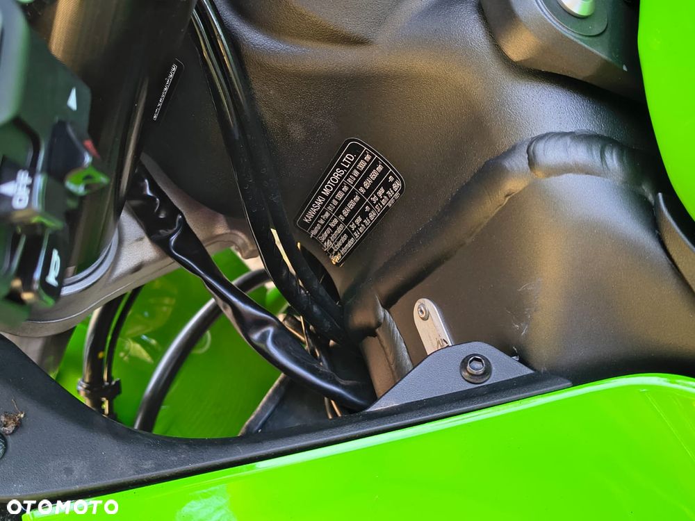 Kawasaki ZX - 26