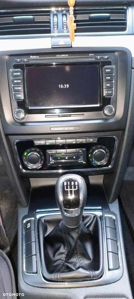 Skoda Superb 1.6 TDI Ambition - 9