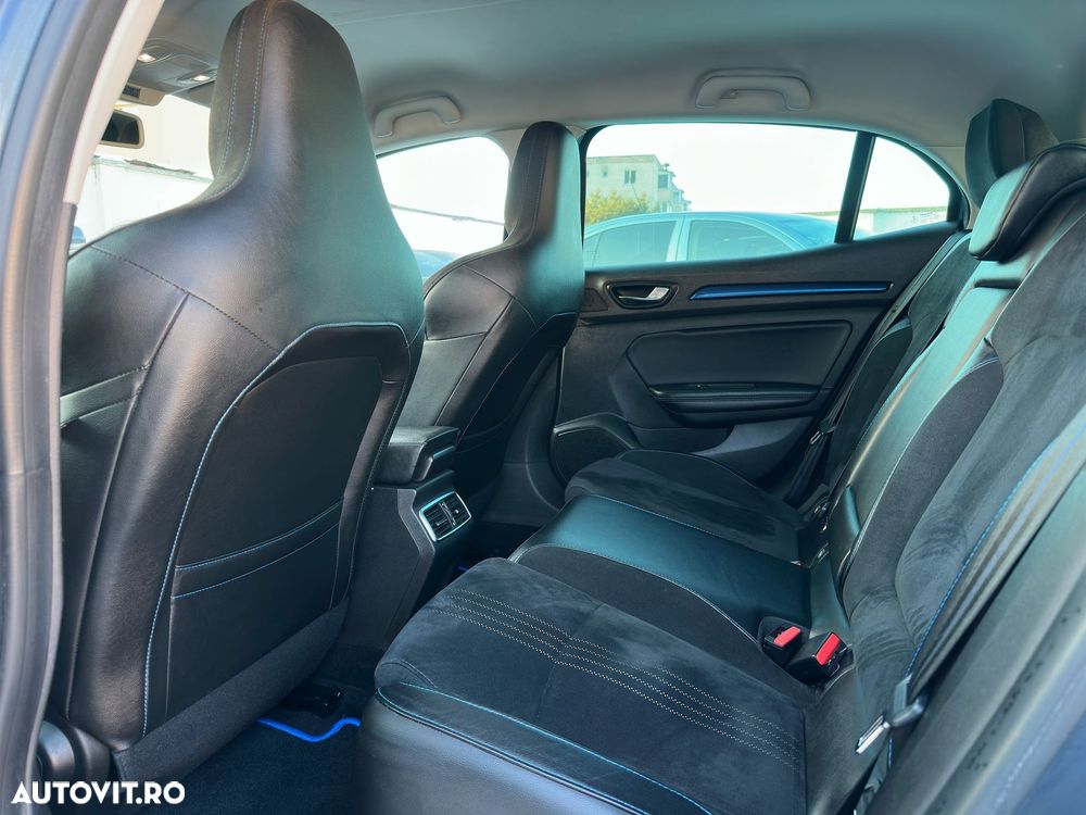 Renault Megane - 11