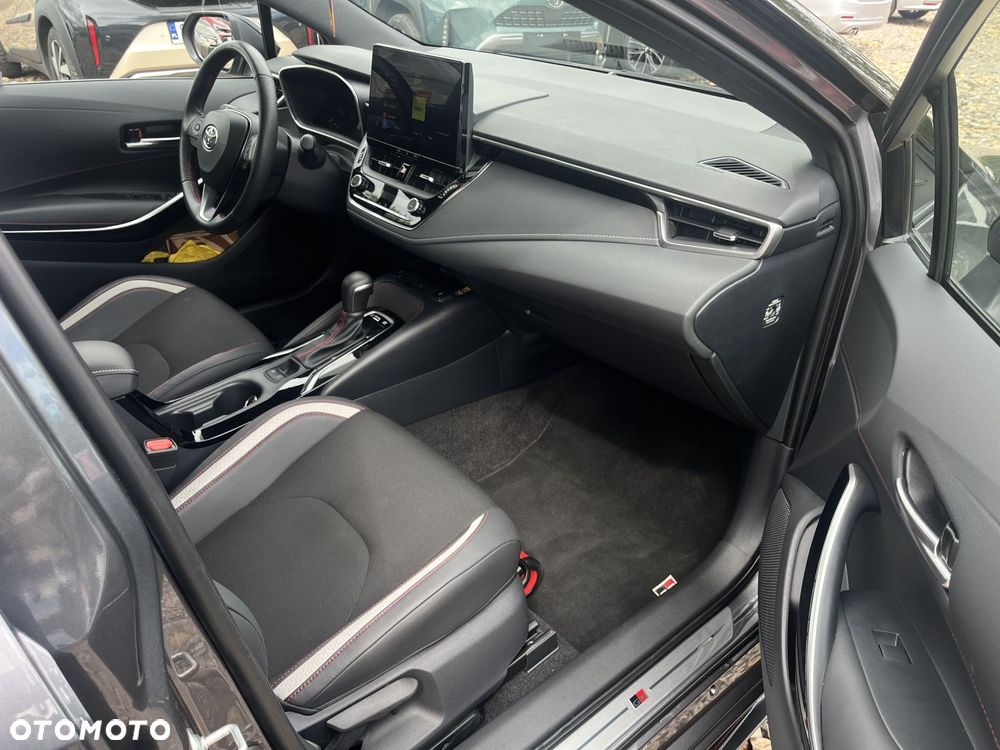 Toyota Corolla 1.8 Hybrid GR Sport - 16