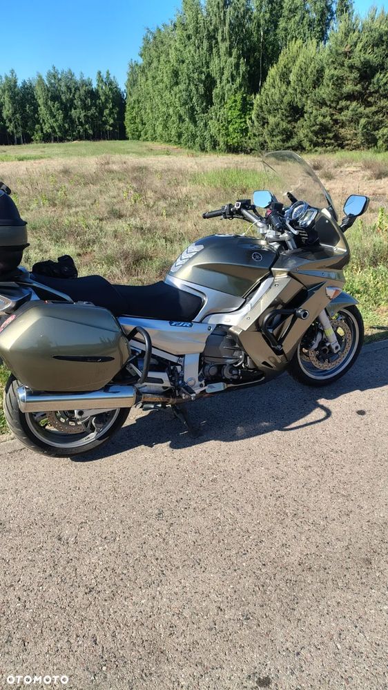 Yamaha FJR - 3