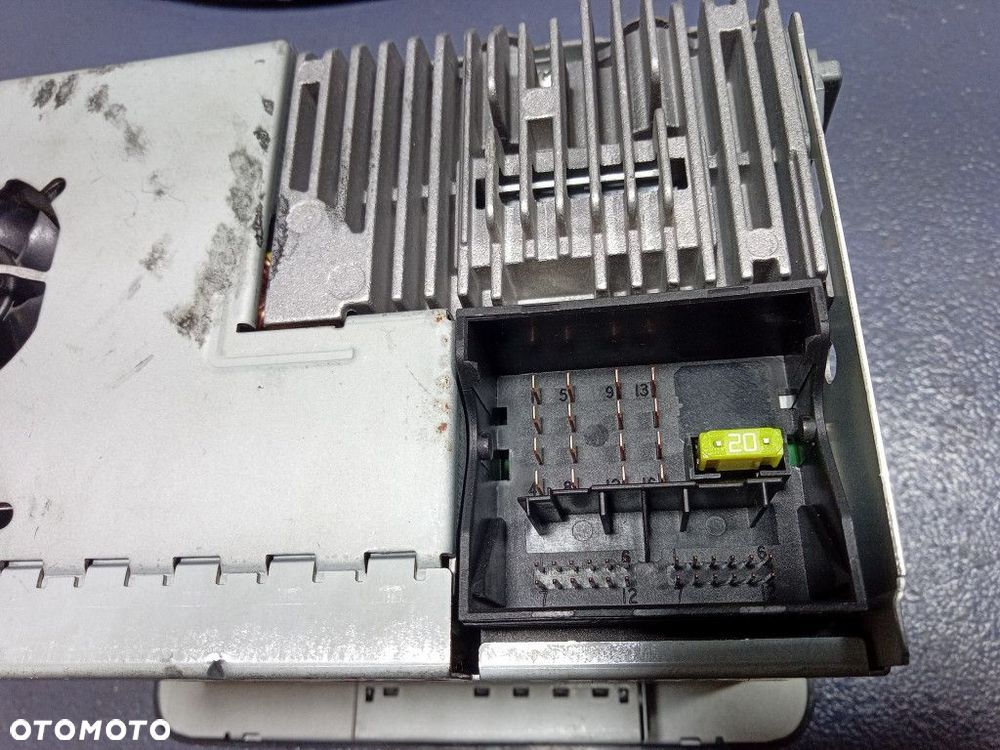 VW PASSAT B7 RADIO NAWIGACJA WYŚWIETLACZ 1T0035680H - 5