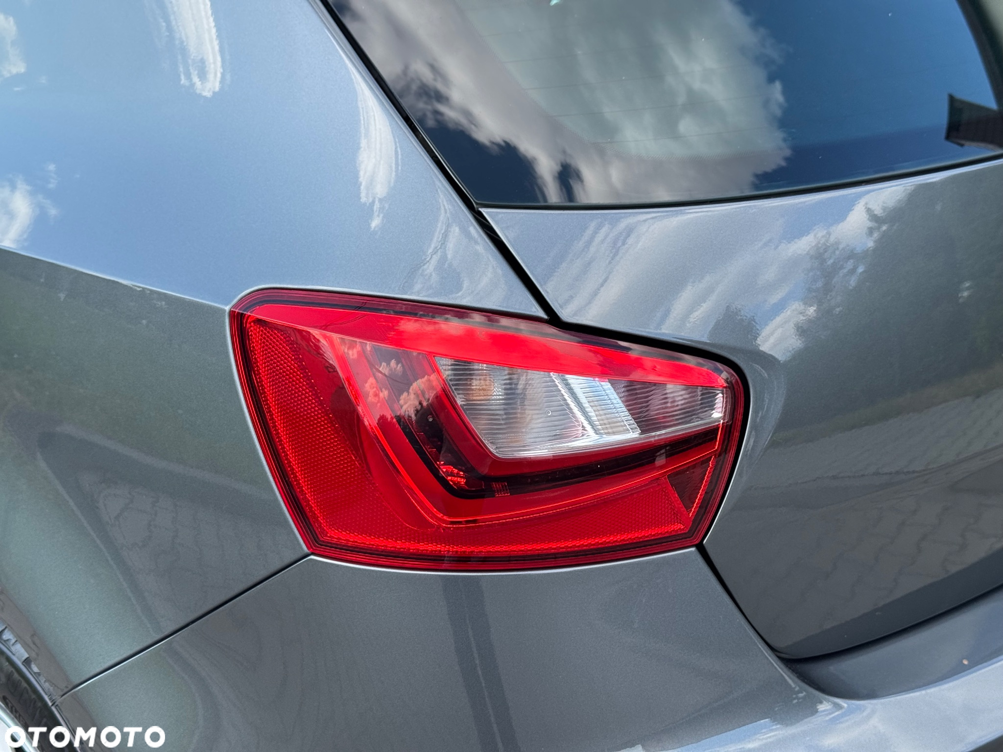 Seat Ibiza 1.2 TSI CONNECT - 6