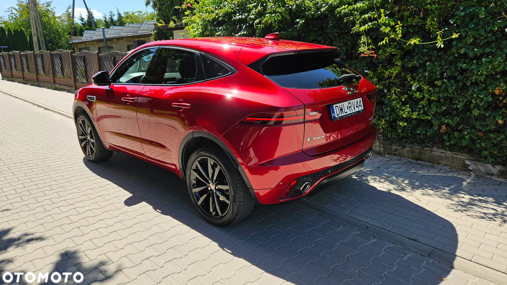 Jaguar E-Pace 2.0 i4D FWD R-Dynamic S - 2