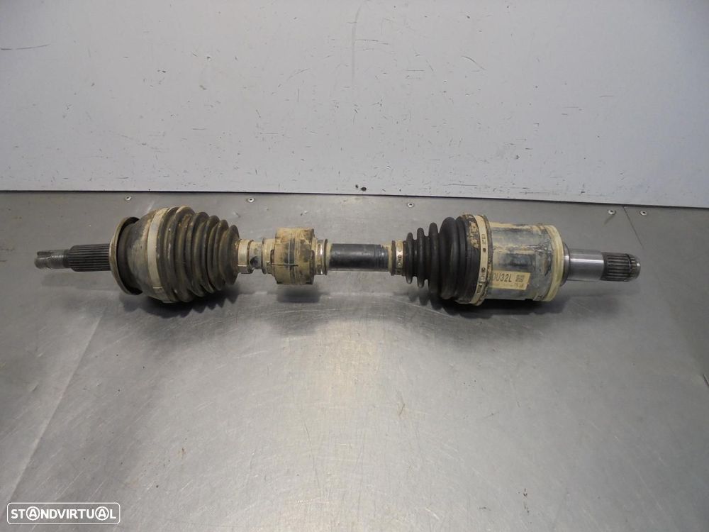 TRANSMISSÃO FRENTE ESQUERDA TOYOTA RAV4 A4 - 1