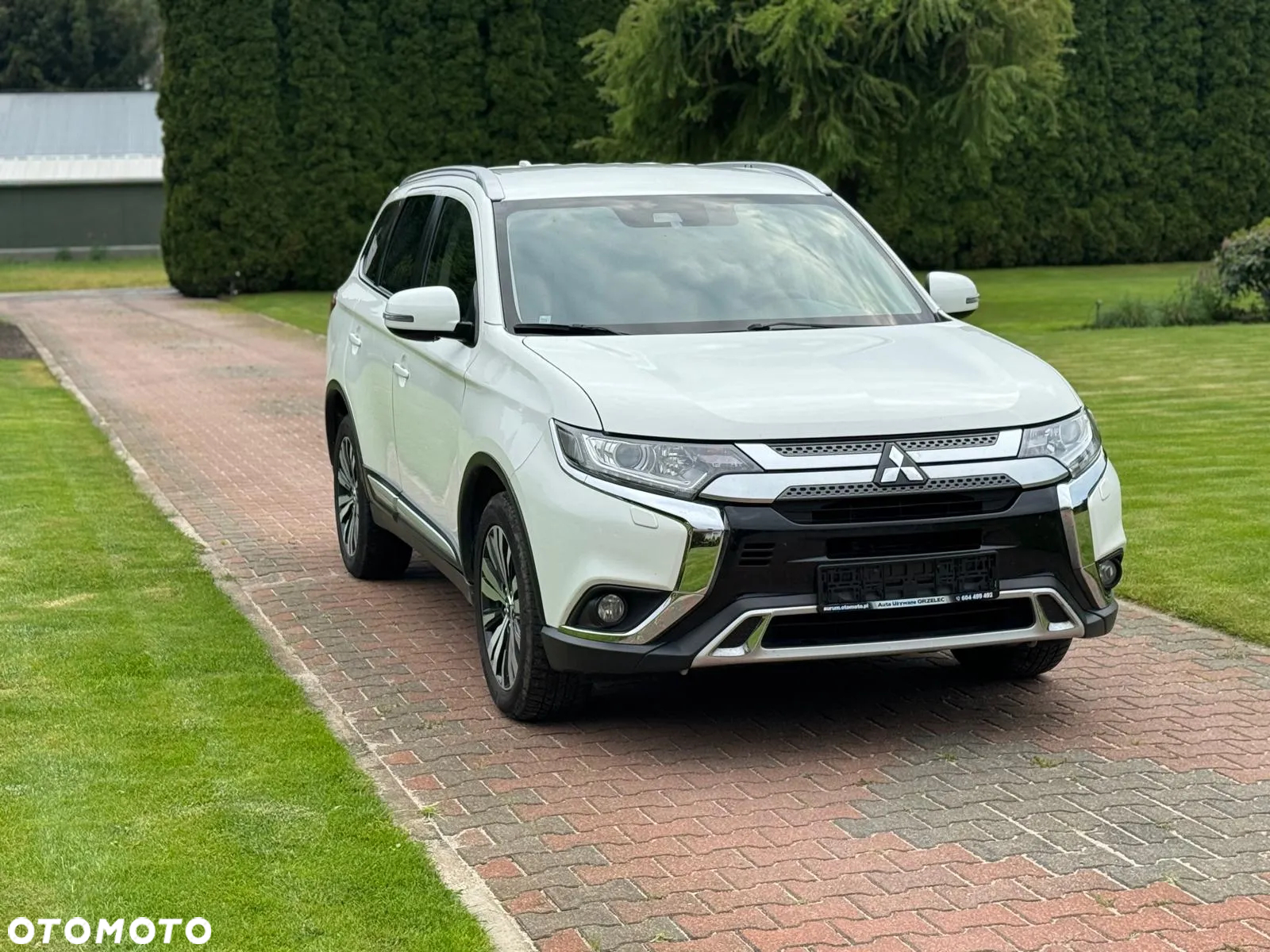 Mitsubishi Outlander 2.0 2WD CVT Spirit+ - 2