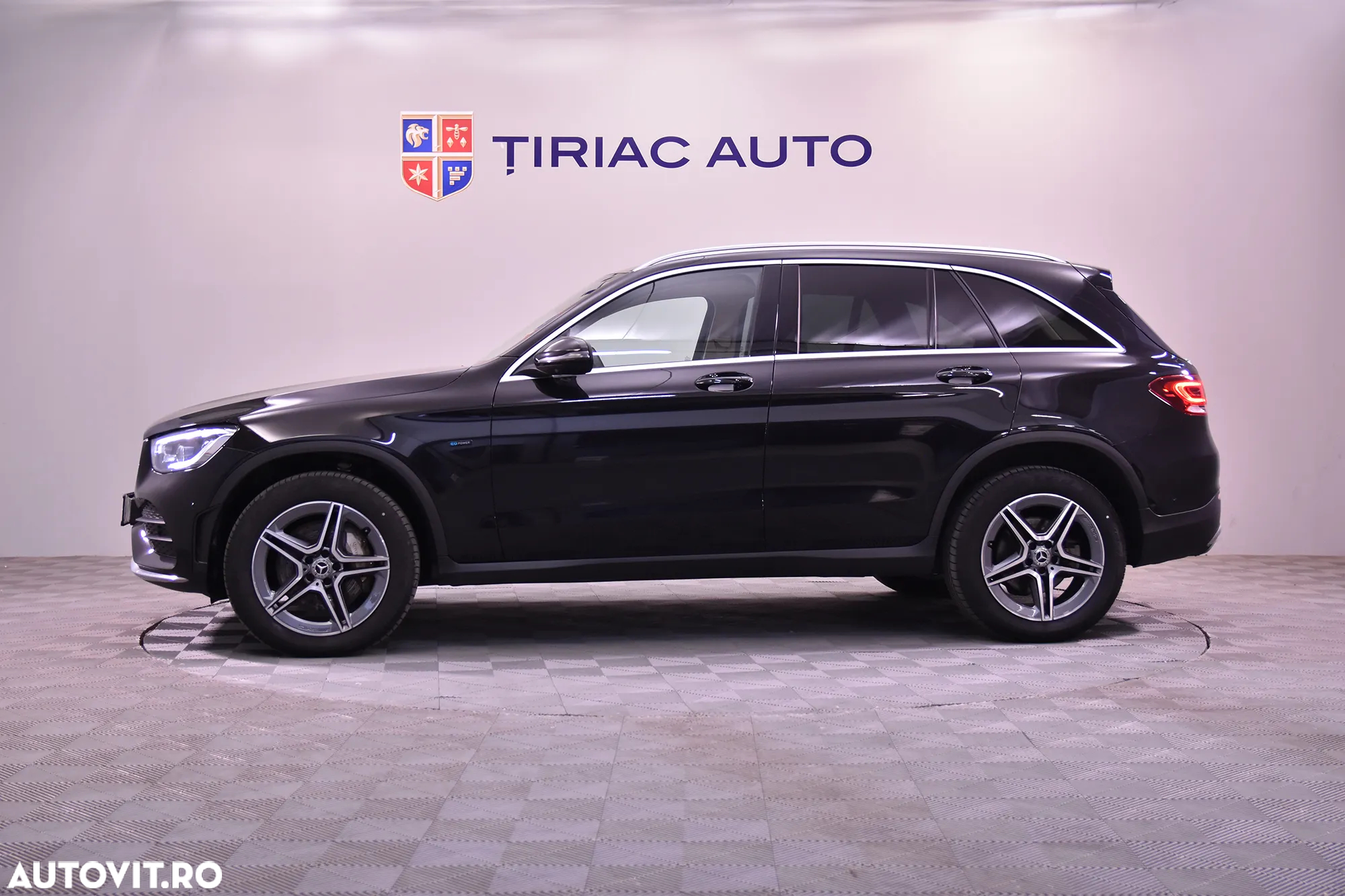 Mercedes-Benz GLC - 2