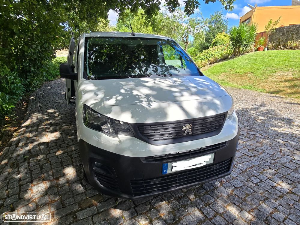 Peugeot partner 1.5 hdi 100cv c/revisao - 12