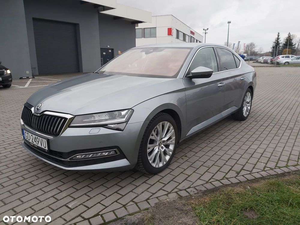 Skoda Superb 2.0 TDI SCR Style DSG - 1