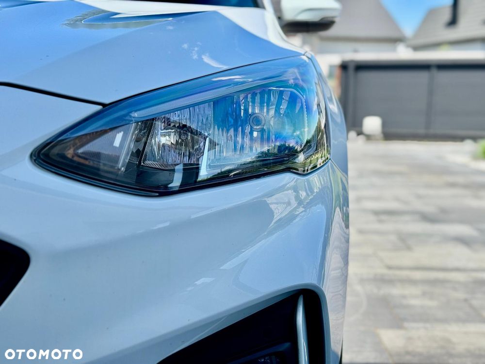 Ford Focus 1.5 EcoBlue Start-Stopp-System ST-LINE X - 10