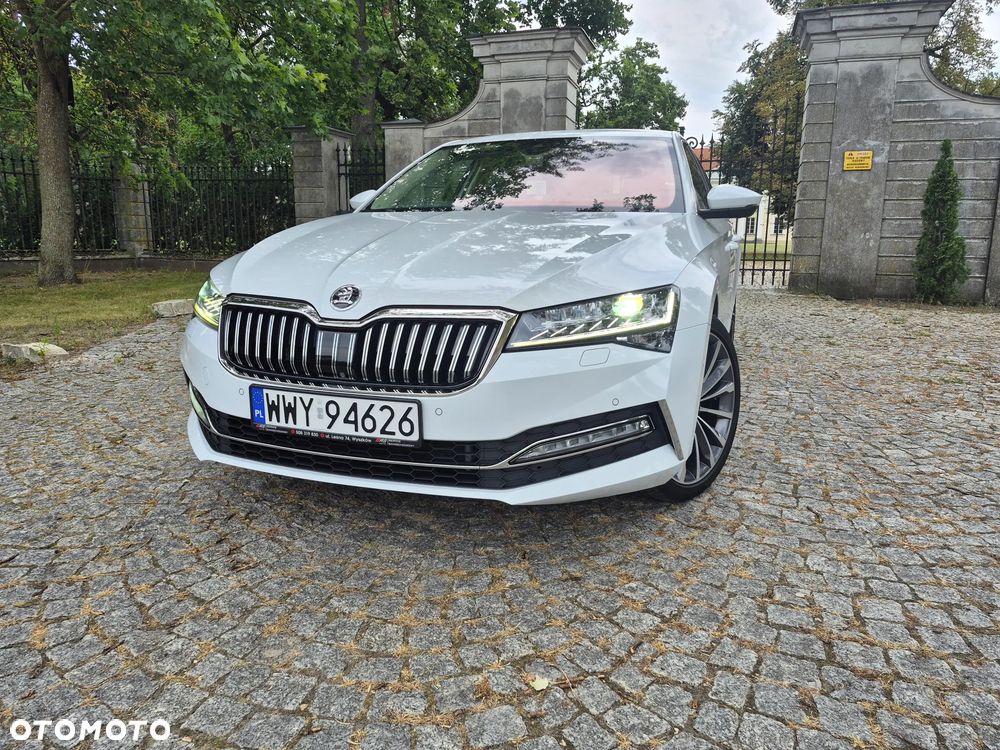 Skoda Superb 2.0 TDI SCR 4x4 L&K DSG - 10