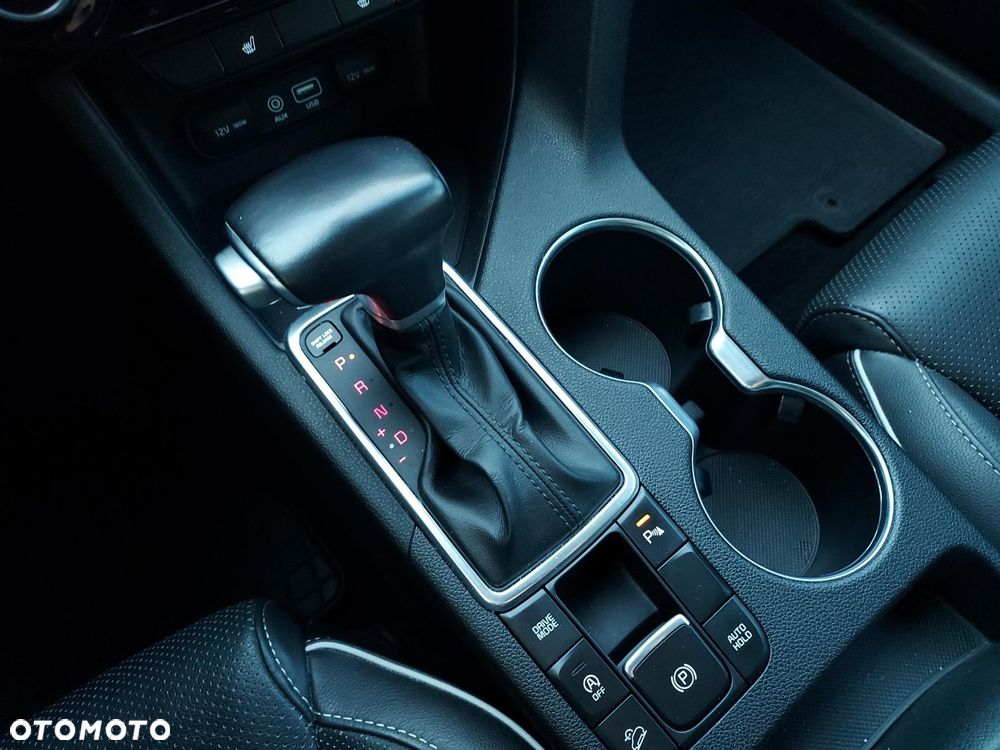 Kia Sportage 1.7 CRDI Business Line 2WD DCT - 15