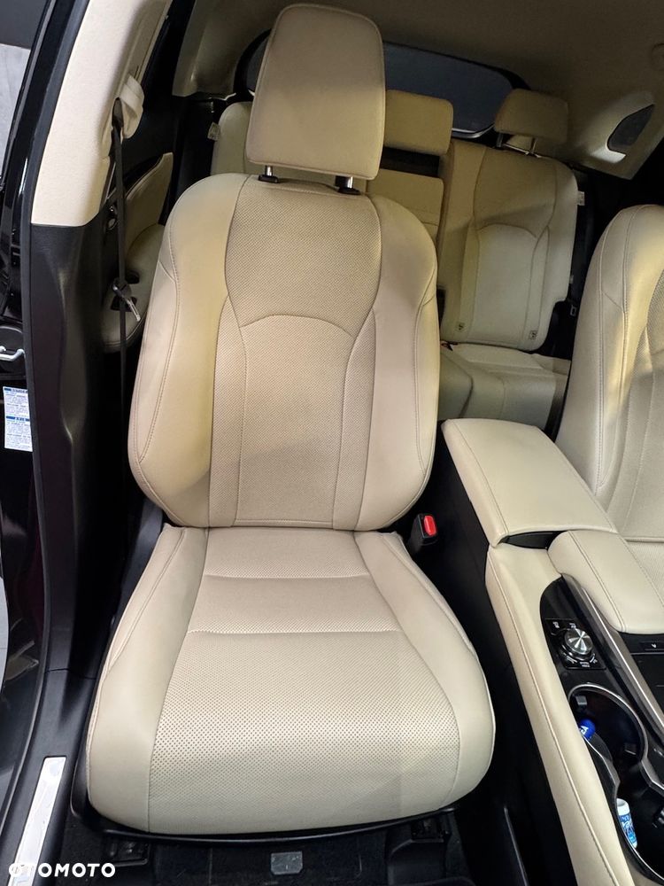 Lexus RX 450h Business Edition - 17