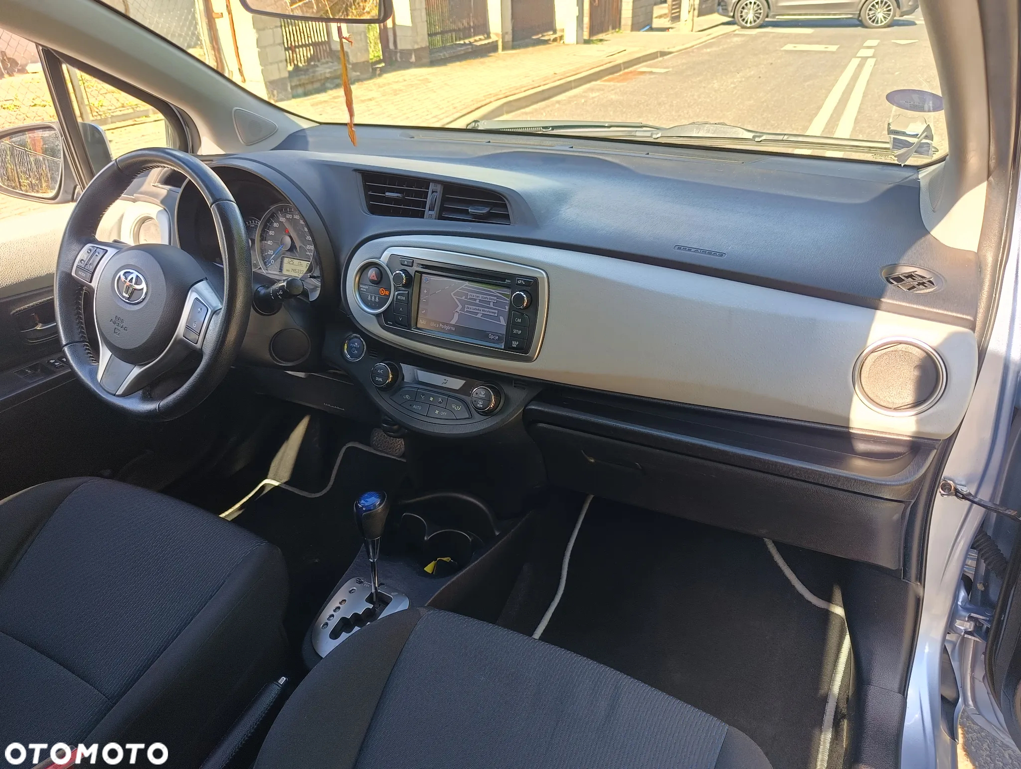 Toyota Yaris Hybrid 1.5 VVT-i Style - 15