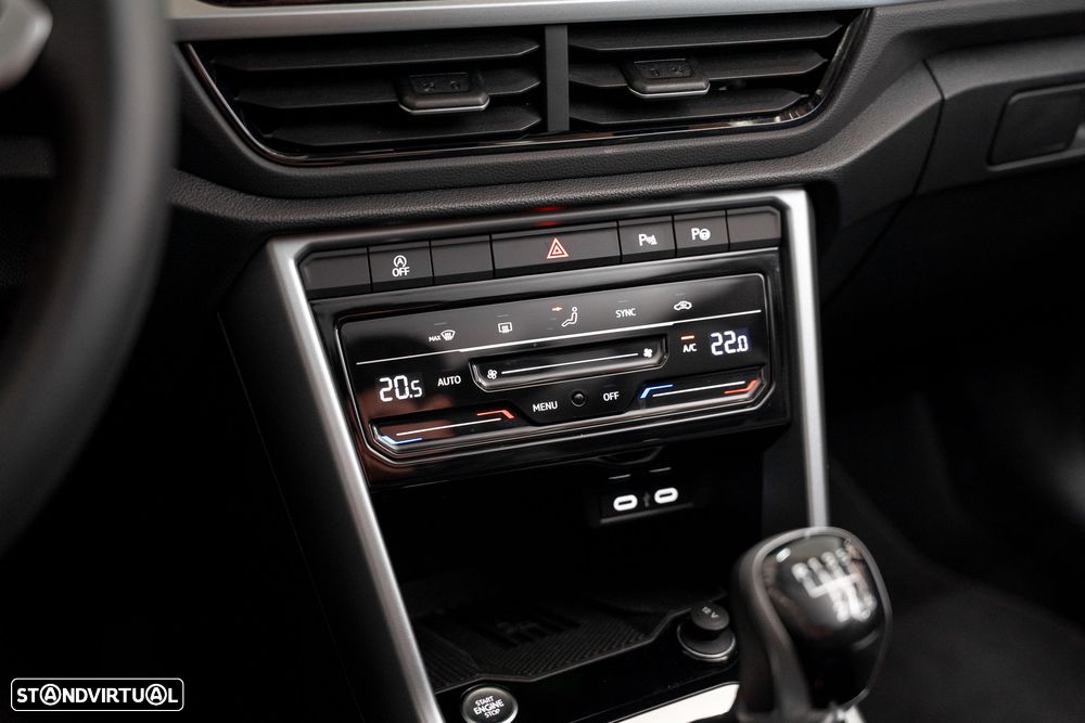 VW T-Roc 1.0 TSI Urban - 16