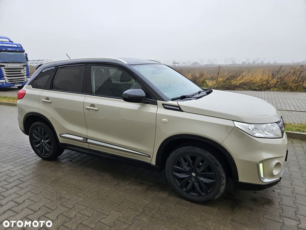 Suzuki Vitara 1.6 Premium 2WD - 40