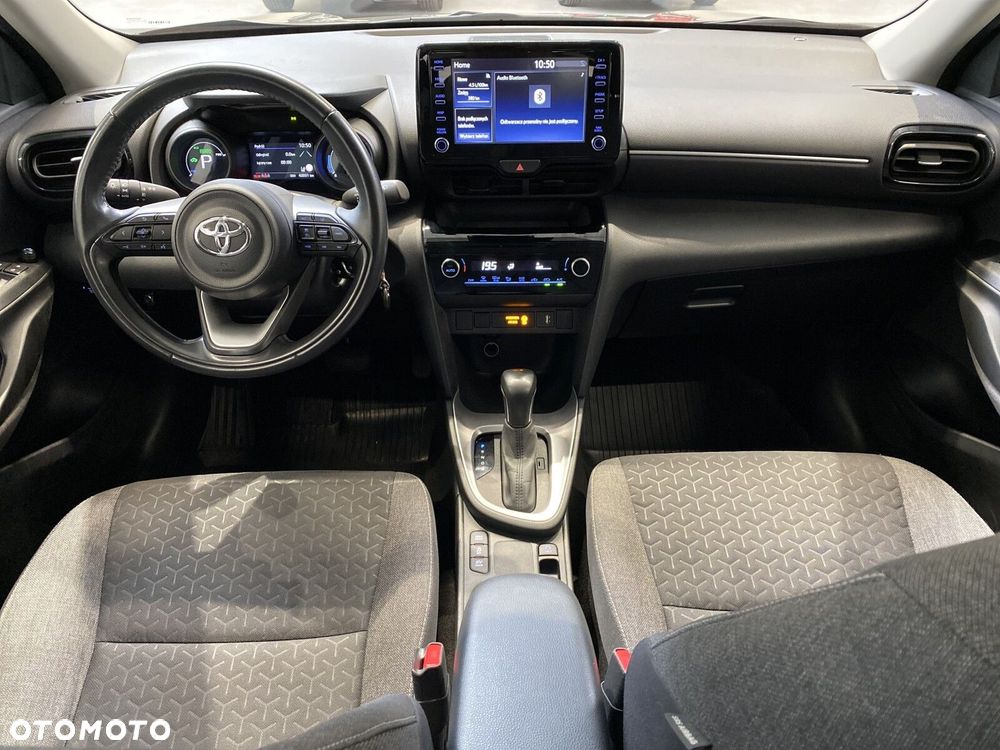 Toyota Yaris Cross - 11