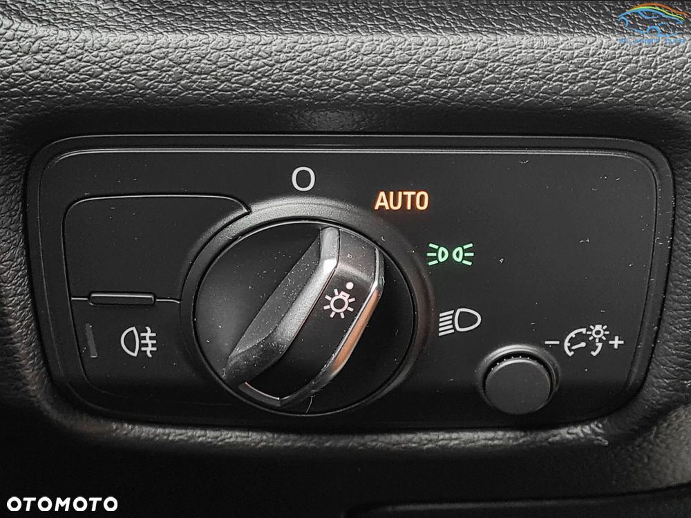 Audi A3 Sportback 2.0 TDI (clean diesel) quattro Attraction - 25