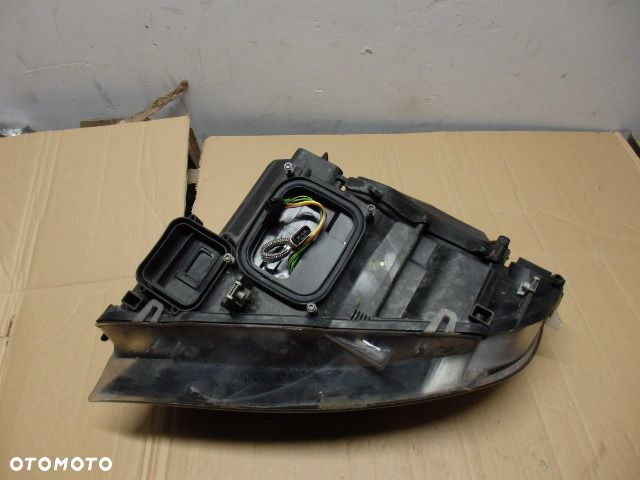 BMW E92 E93 LAMPA PRAWA PRZÓD XENON 7162130 WERSJA UK   RAF-AUTO CZĘŚCI BMW - 3