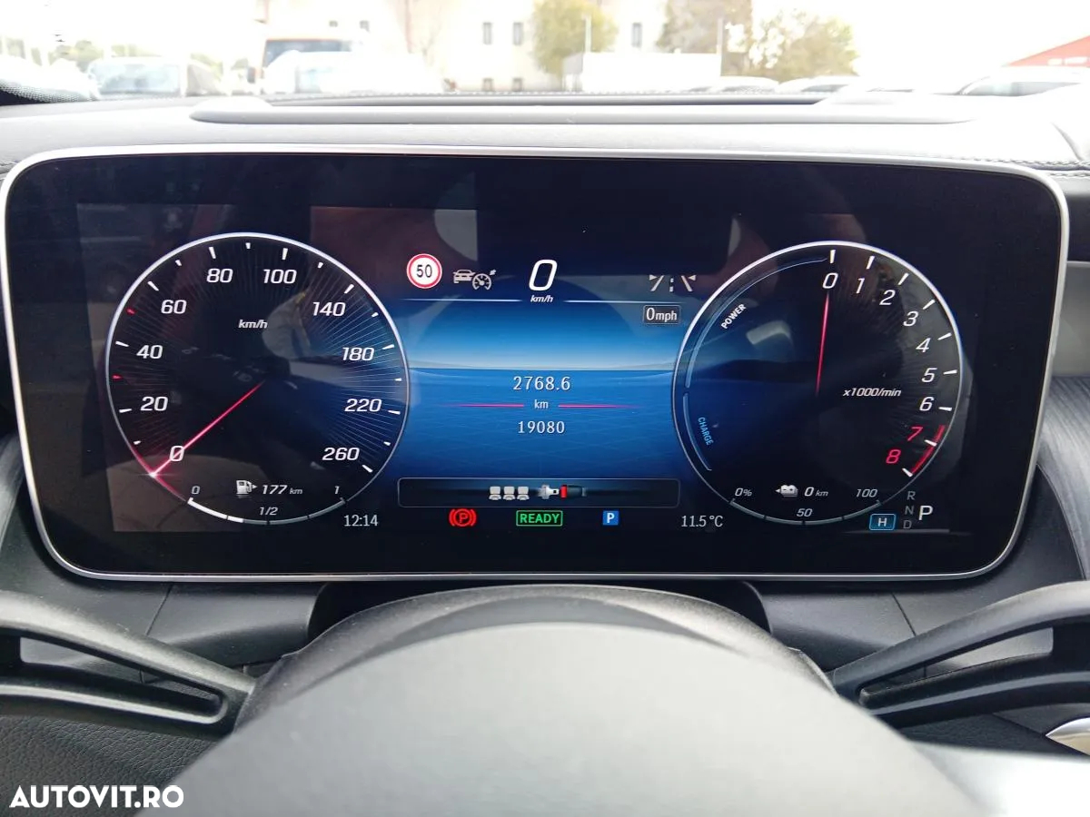 Mercedes-Benz GLC 300 e 4MATIC - 12