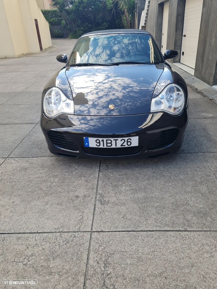 Porsche 911 (996) Carrera 4S Cabrio - 18