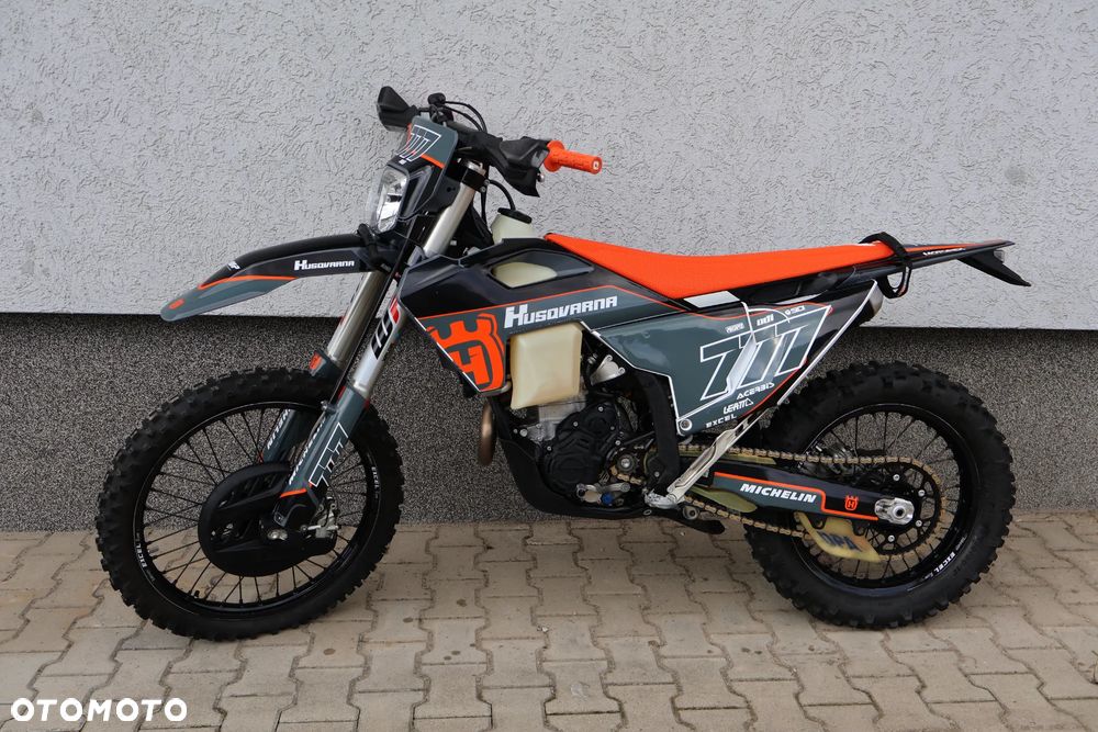 Husqvarna FE - 3
