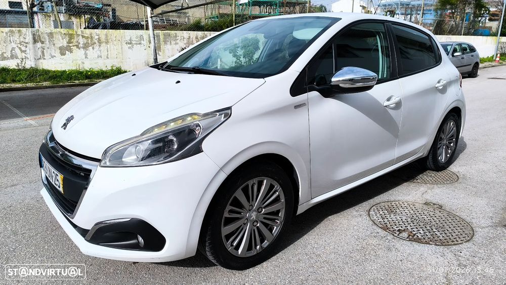 Peugeot 208 1.2 PureTech Style - 2