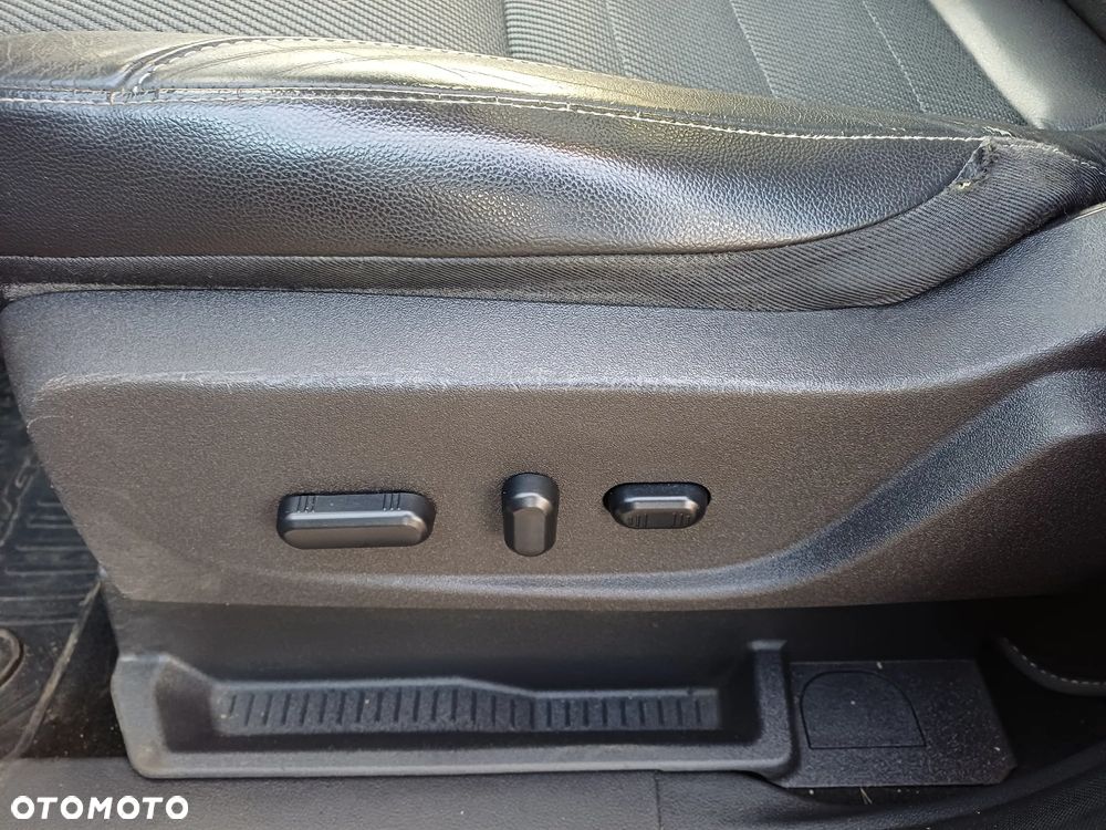 Ford Kuga 2.0 TDCi 4x4 Individual - 17