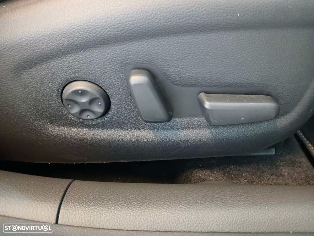 Hyundai i30 2.0 T-GDi Pack Performance 8DCT — fotografia 6