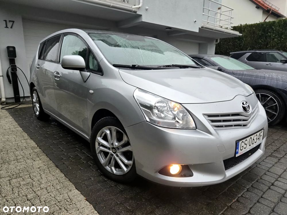 Toyota Verso 2.0 D-4D Executive - 2