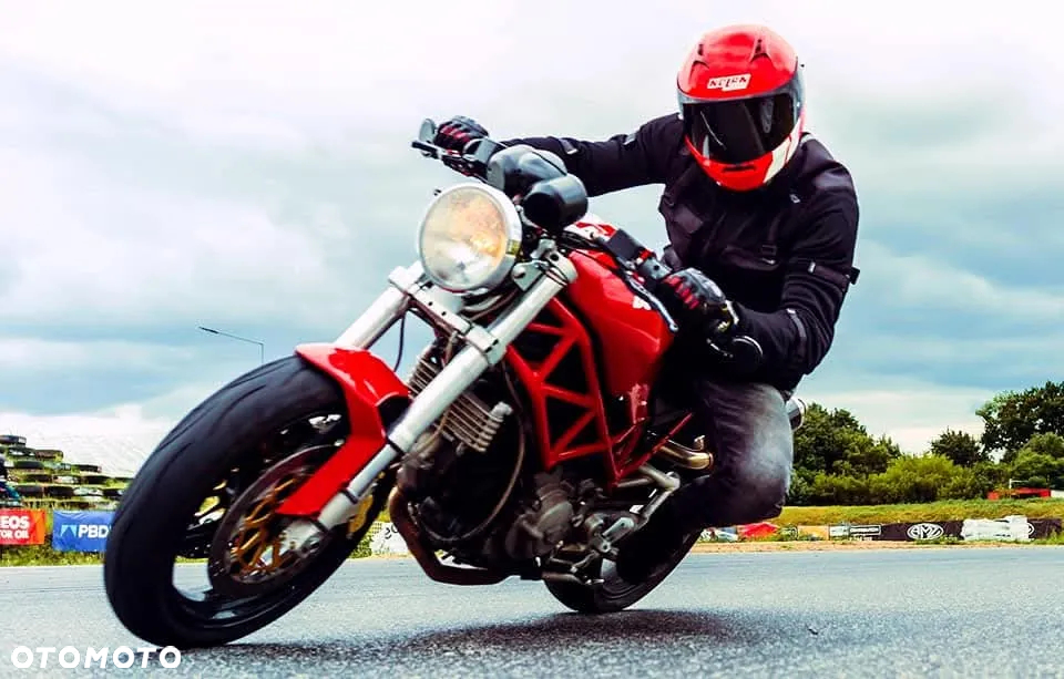 Ducati Monster - 21