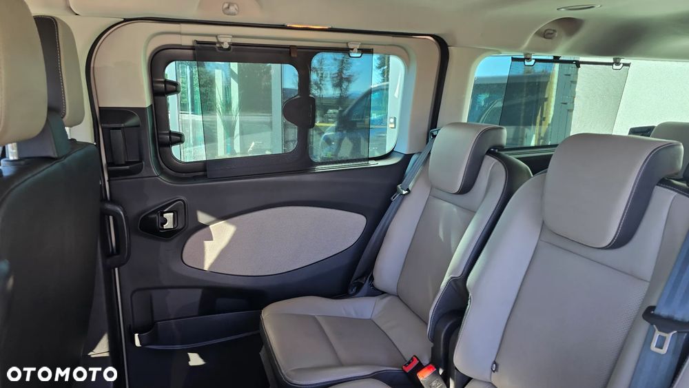 Ford Tourneo Custom 2.0 TDCi L2 Titanium - 10