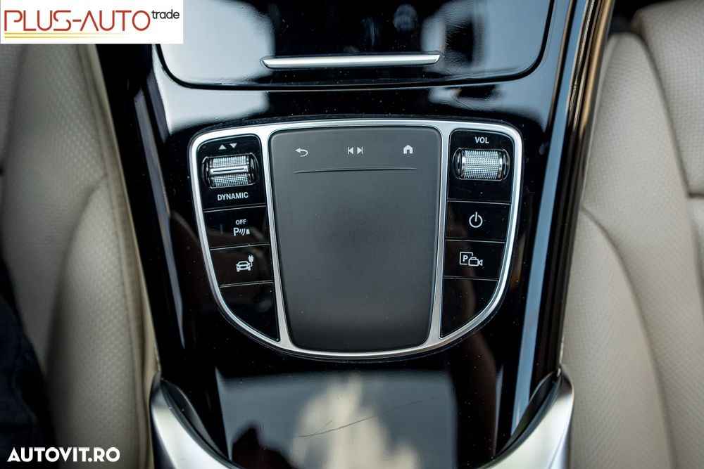 Mercedes-Benz EQC 400 4MATIC - 32