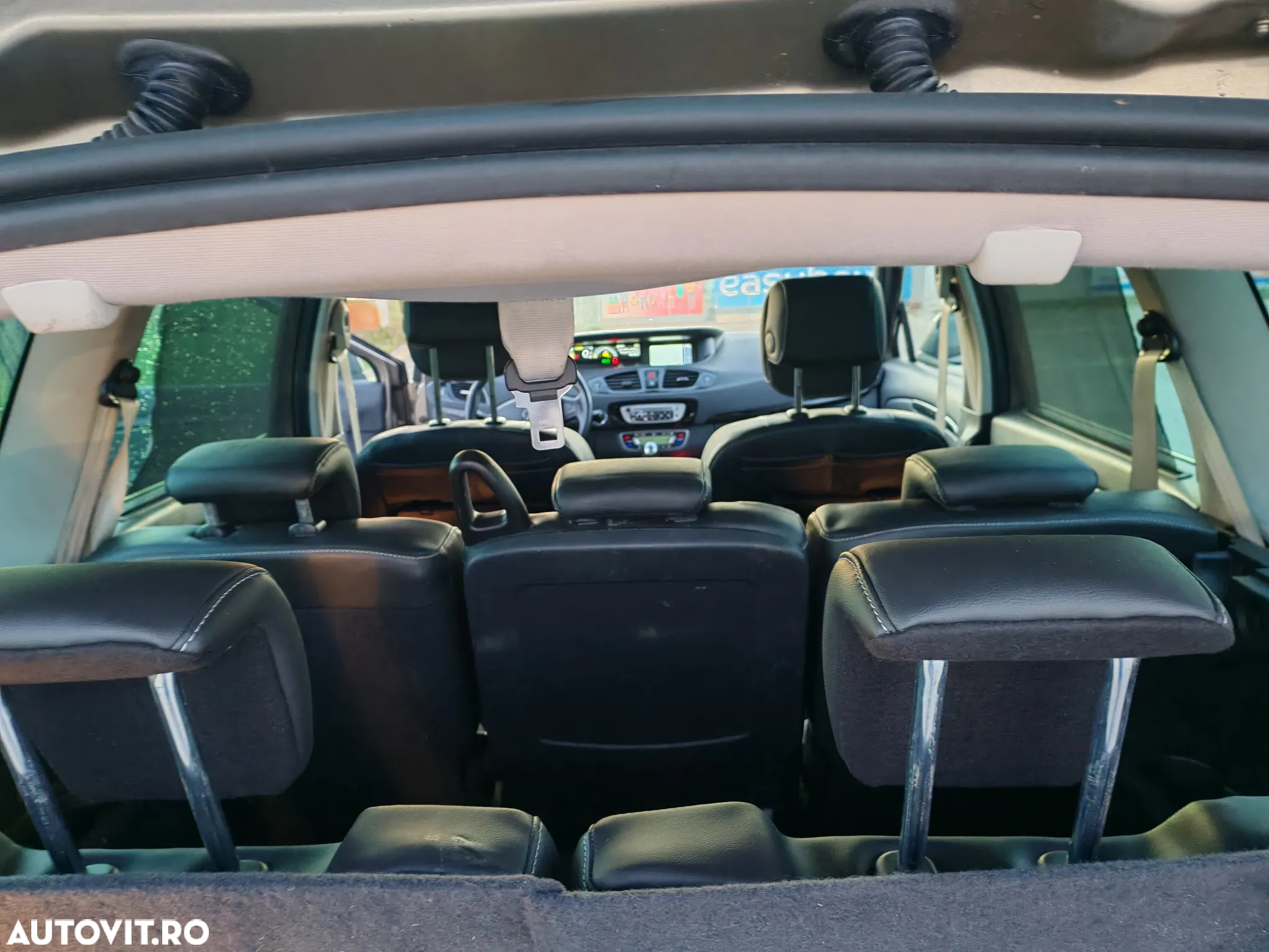 Renault Scenic ENERGY TCe 115 Bose Edition - 10