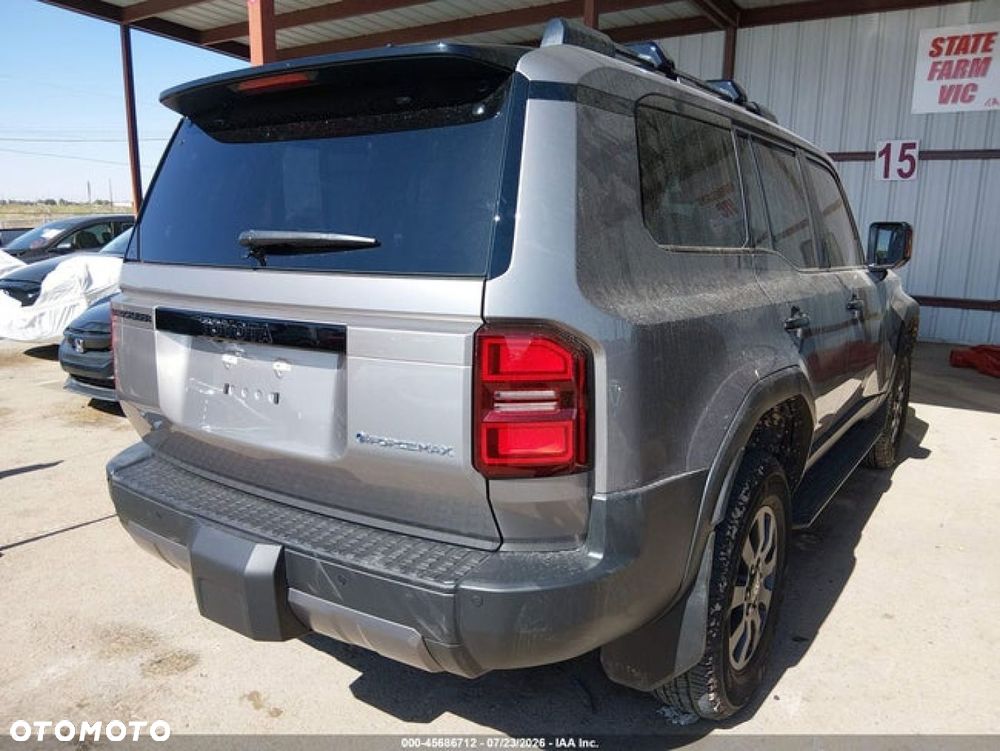 Toyota Land Cruiser - 5