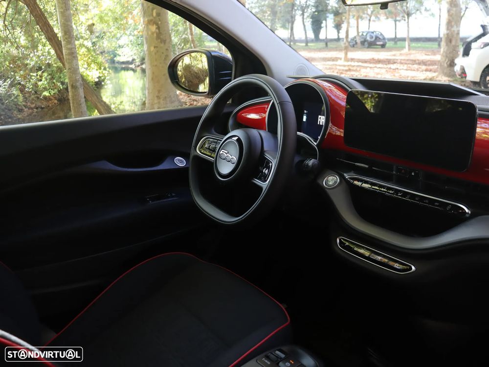 Fiat 500e (RED) - 14