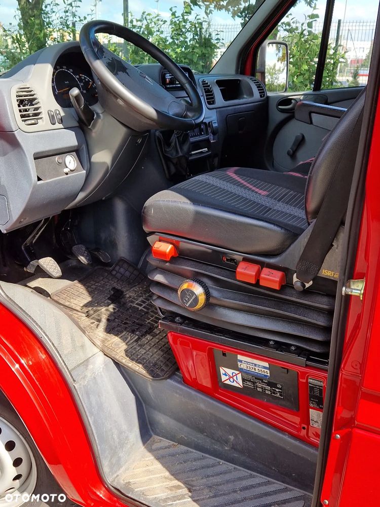 Mercedes-Benz Sprinter - 7