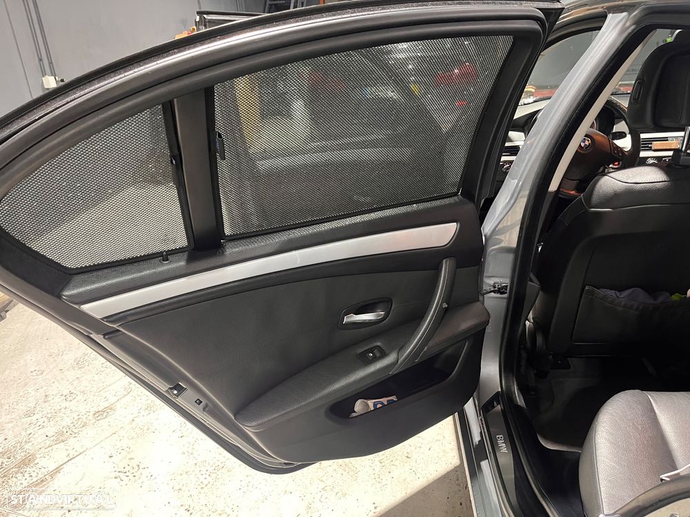 BMW 520 d Executive - 9