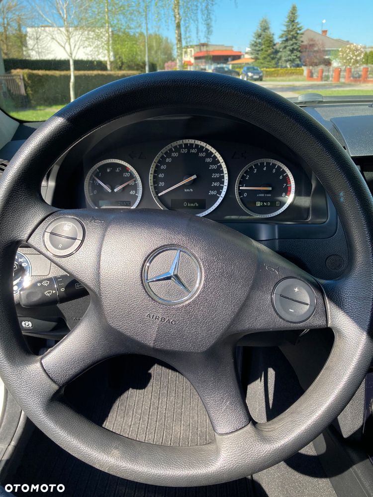 Mercedes-Benz Klasa C - 17