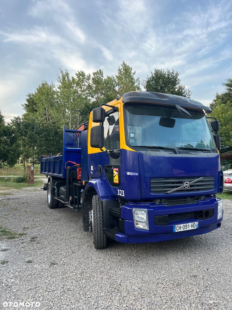 Volvo FL - 3