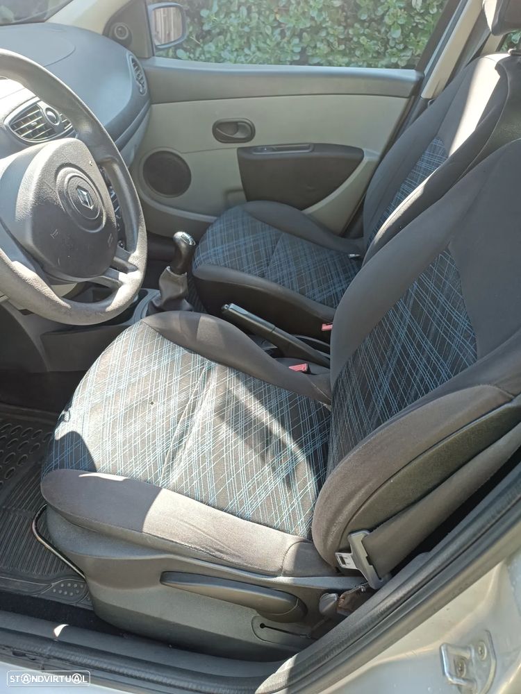 Renault Clio 1.5 dCi Confort - 1