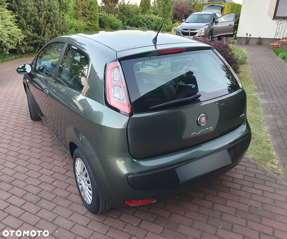 Fiat Punto Evo 1.4 8V Estiva Blue&Me Euro5 - 13