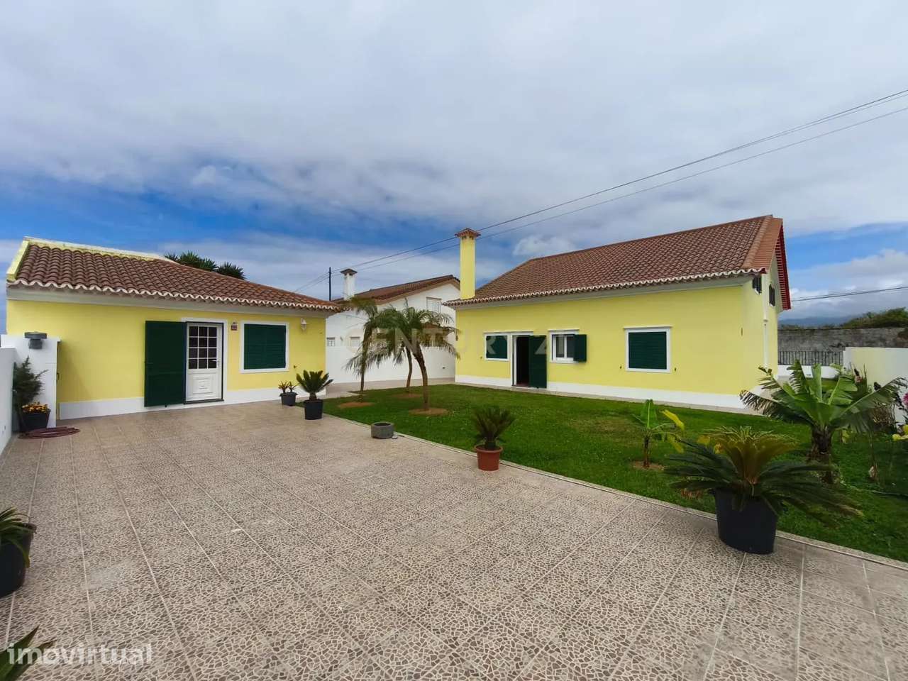 Casa Moderna em Calhetas, Ribeira Grande - 4 Quartos - Grande imagem: 3/42