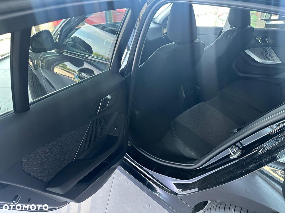 BMW Seria 1 118i - 18