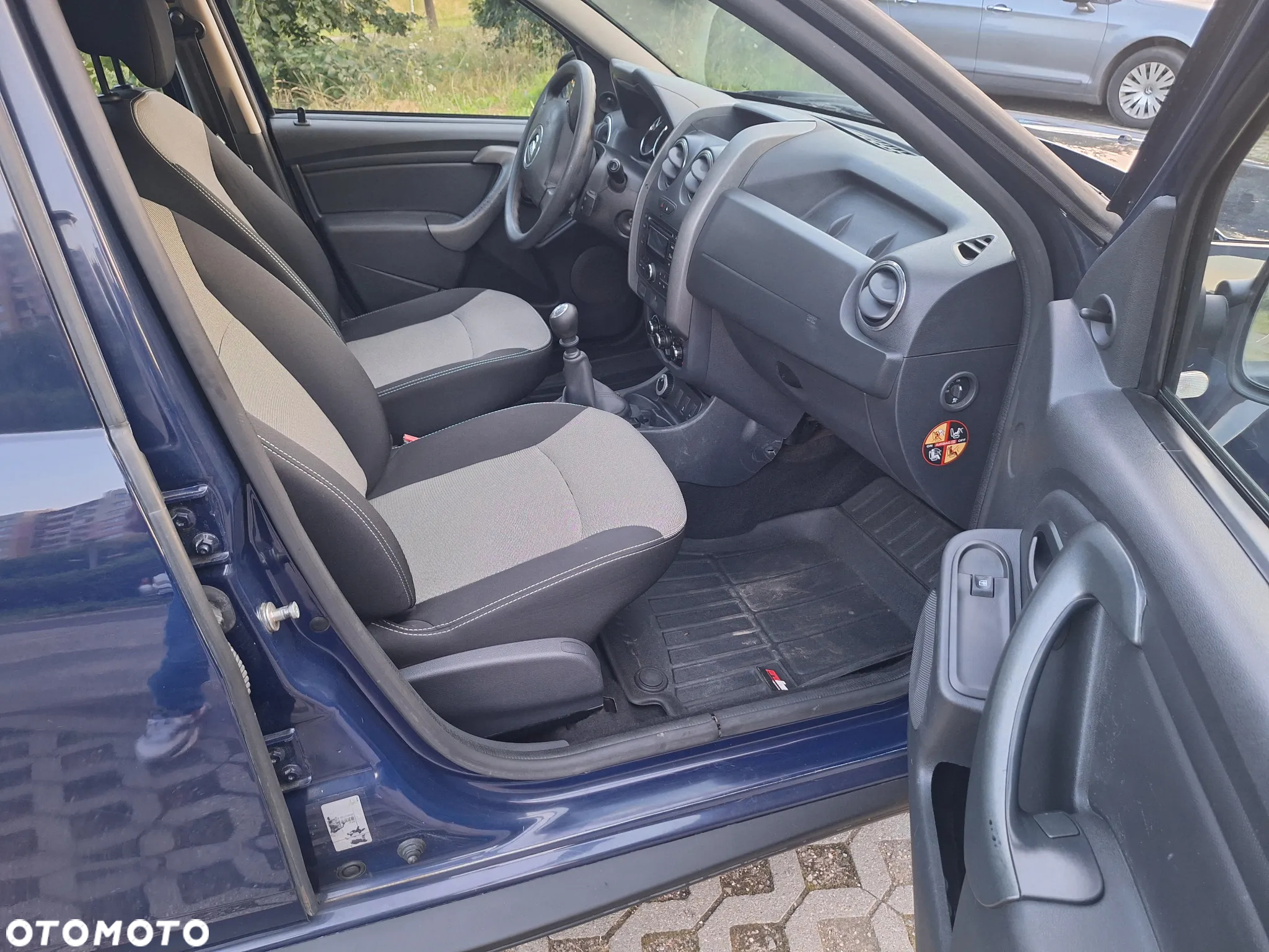 Dacia Duster 1.6 Laureate 4x4 - 5