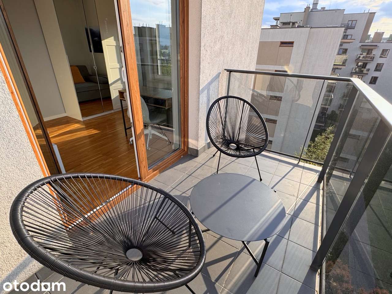 Jasne 2 pokoje 55 m² | klimatyzacja | 2 balkony | przy metrze i lesie