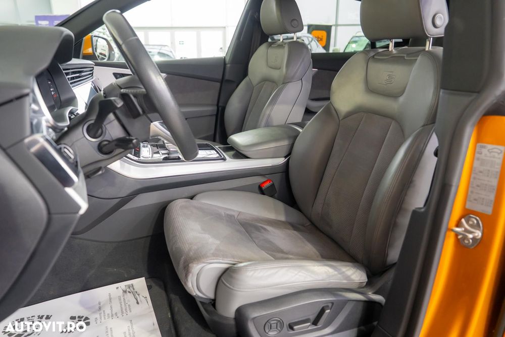 Audi Q8 55 TFSIe quattro tiptronic - 21