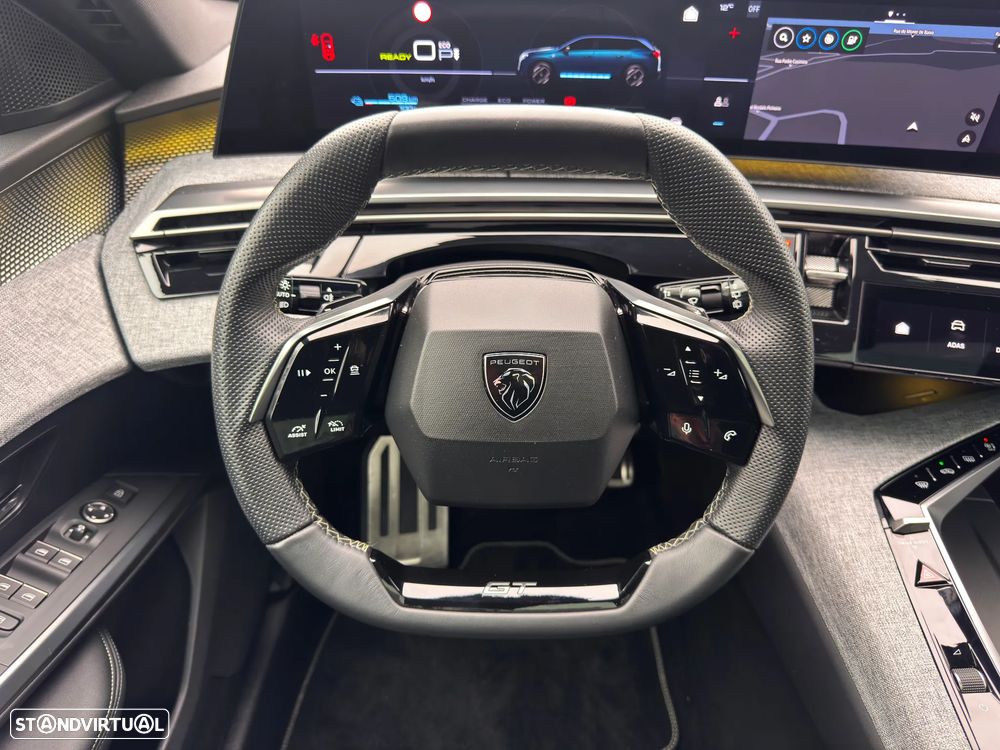 Peugeot E-5008 GT - 27