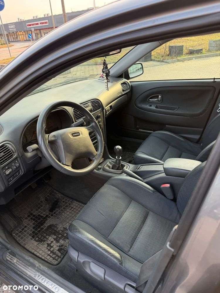 Volvo S40 1.8 - 8