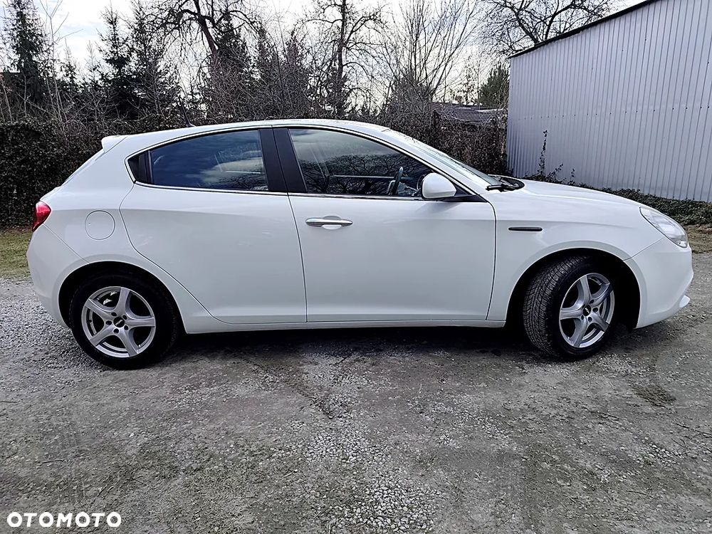 Alfa Romeo Giulietta 1.6 JTDM 16V Turismo - 14